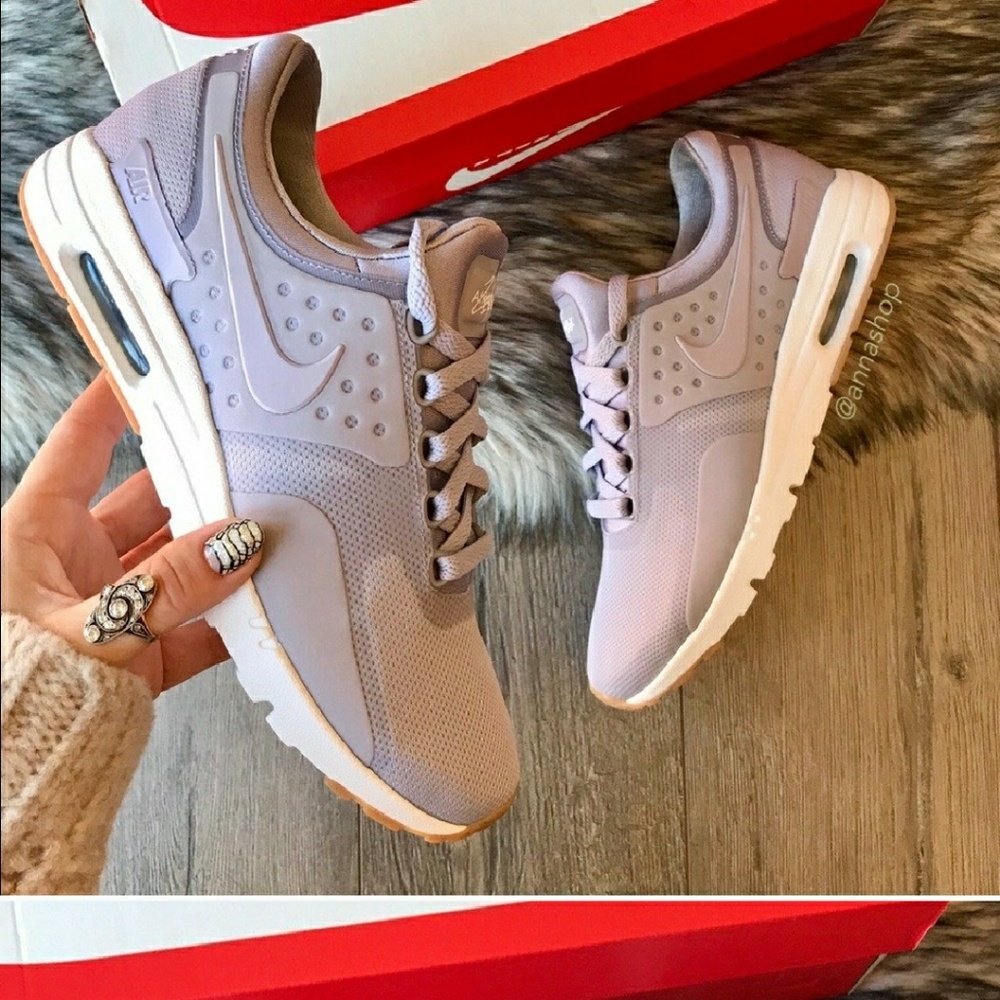 Air max zeros  iliac size 9